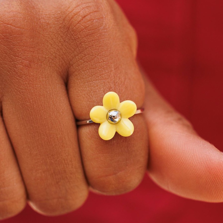 Jewelry * | Buy Pura Vida Bracelets Solstice Enamel Flower Ring Best Sellers